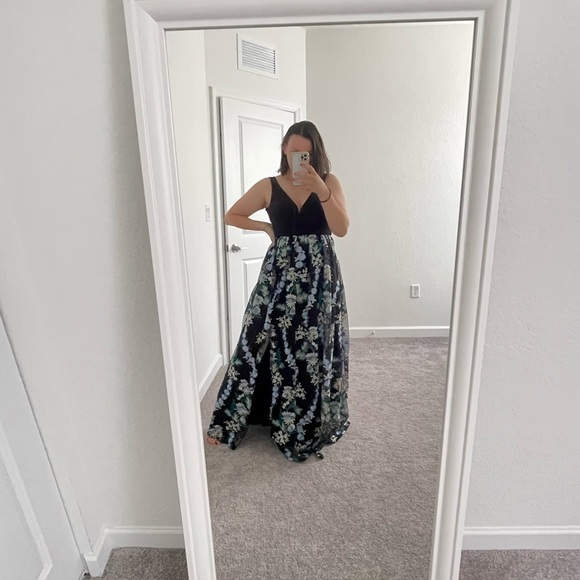 Adrianna Papell Embroidered Tulle Maxi Dress